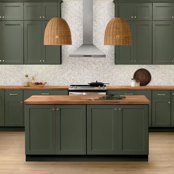 Sacramento Residential Cabinet Painting & Refinishing Services